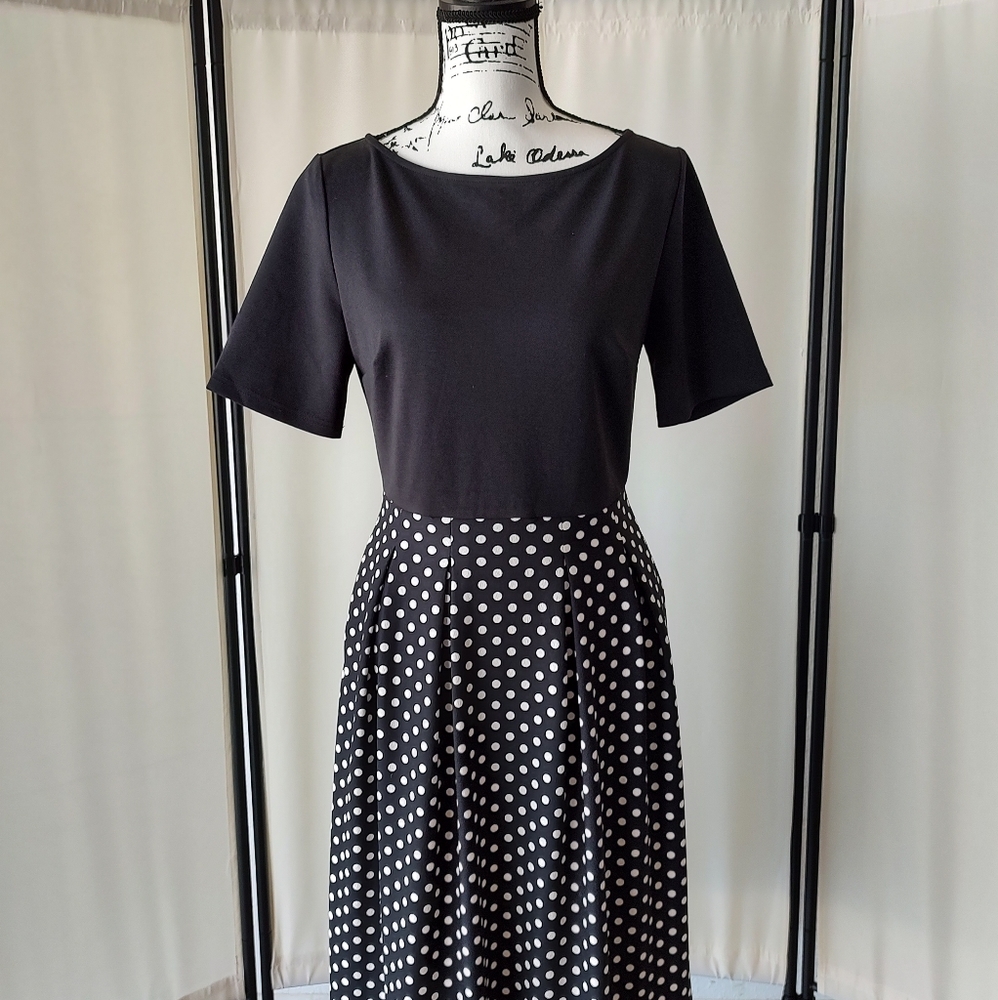 Woman's dress sz12